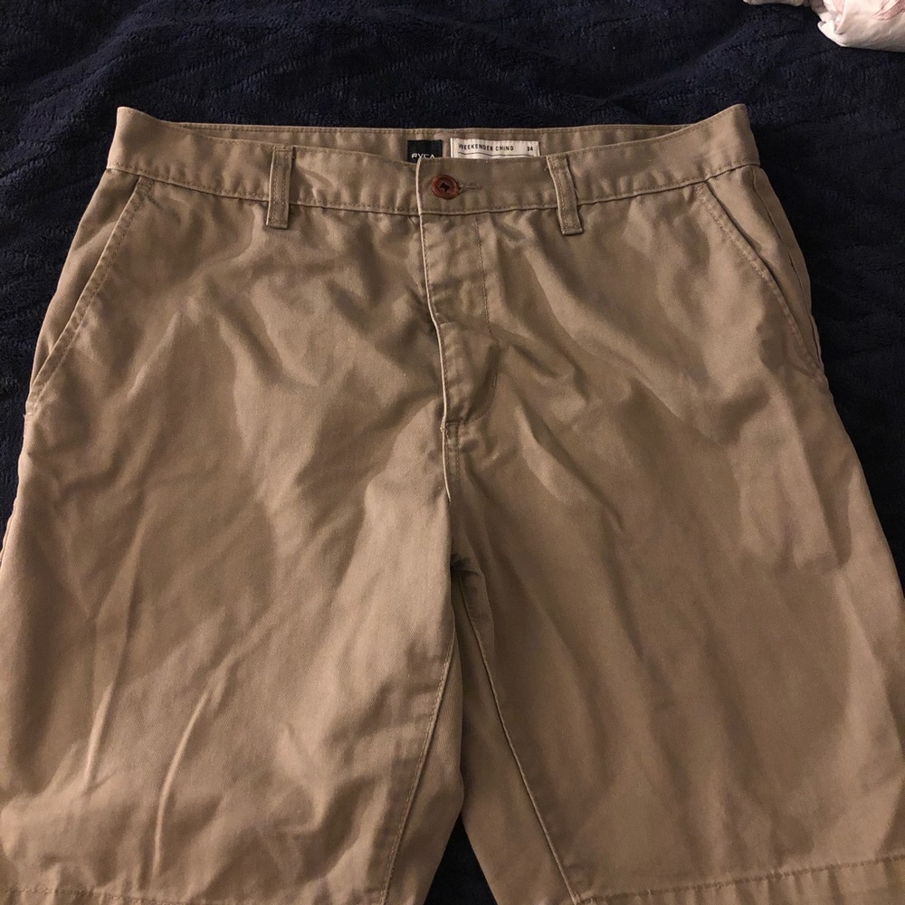RVCA-men’s khaki shorts